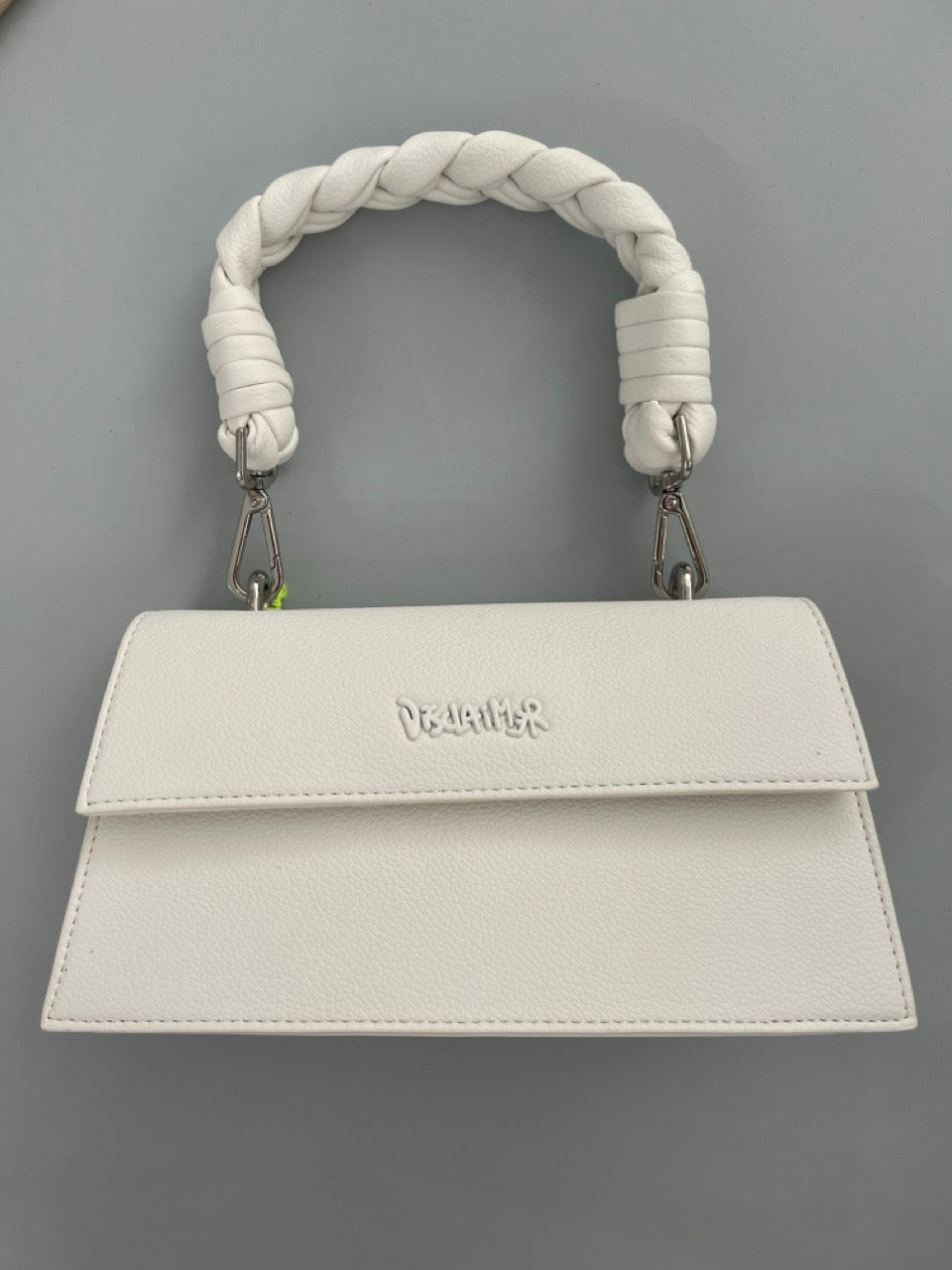 Borsa manico intrecciato logo in rilievo