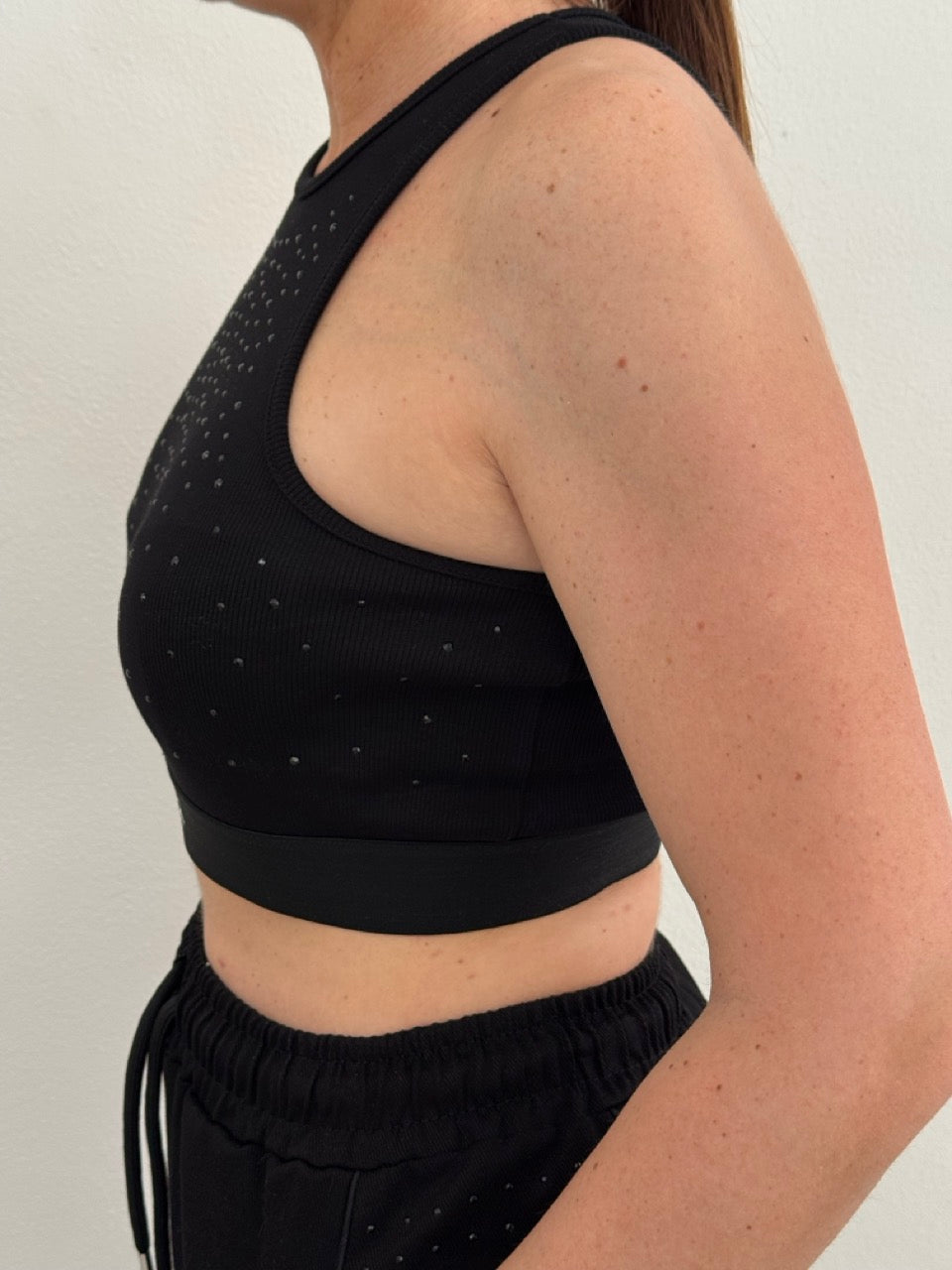 Canotta crop con strass