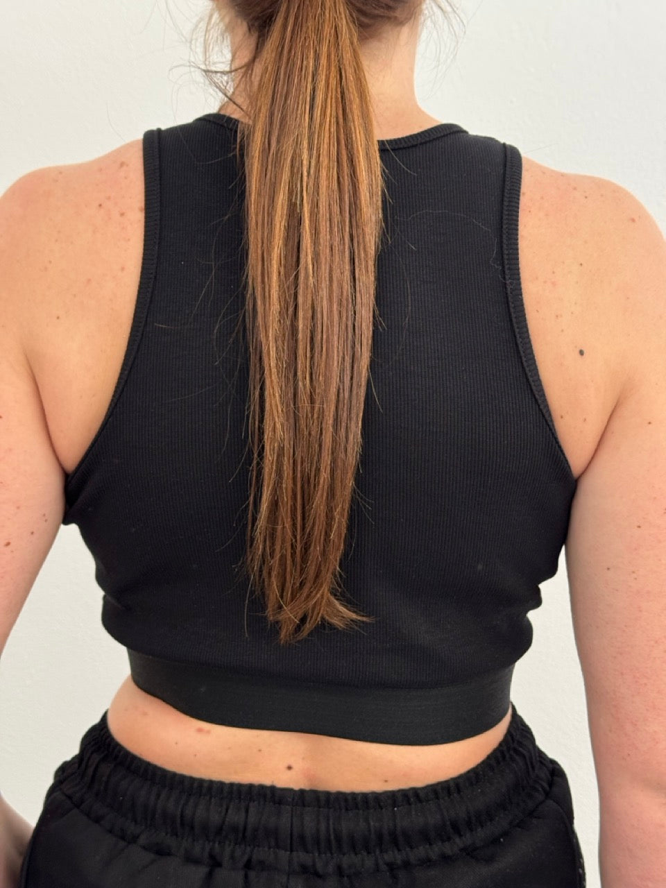 Canotta crop con strass
