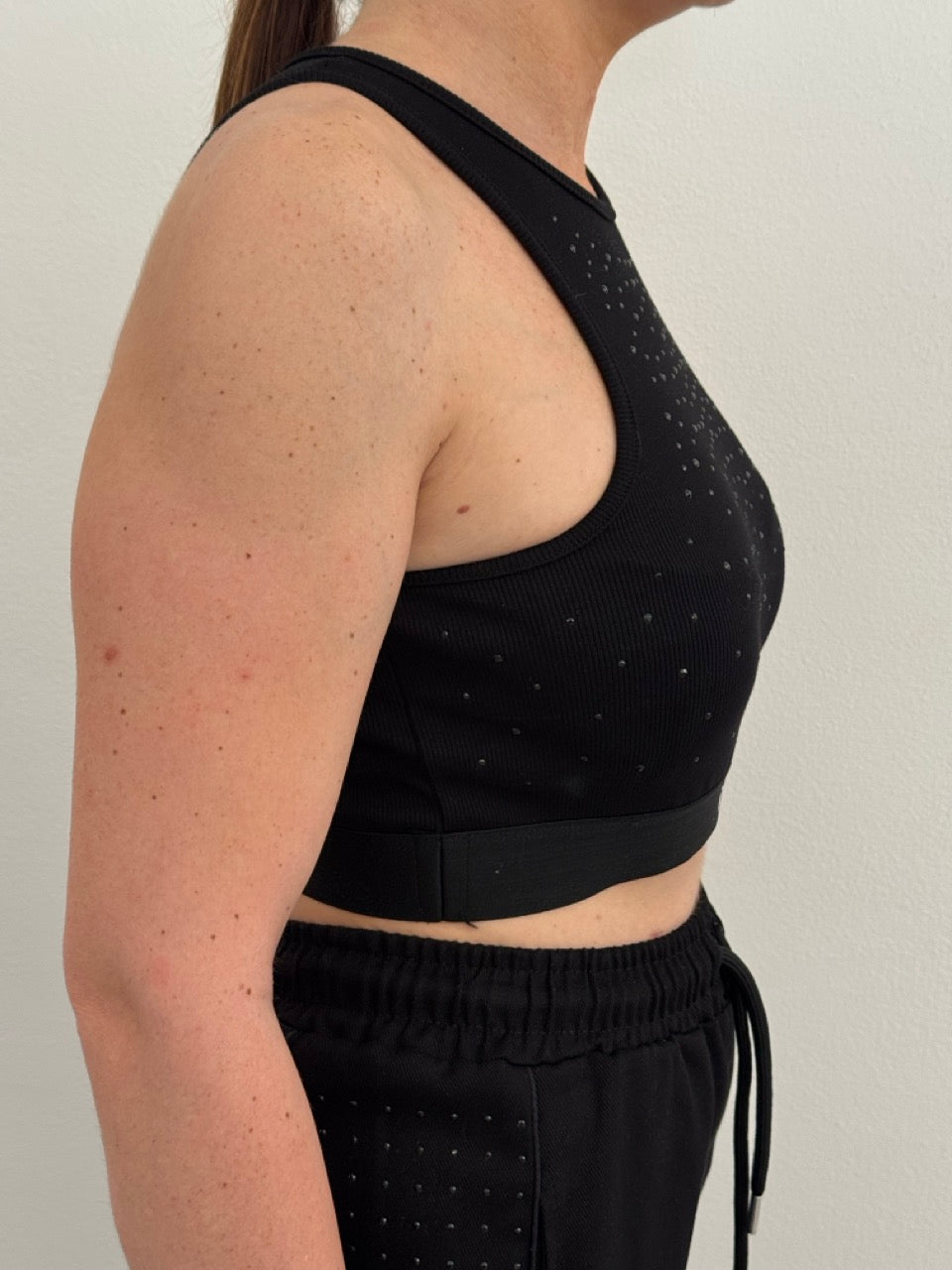 Canotta crop con strass