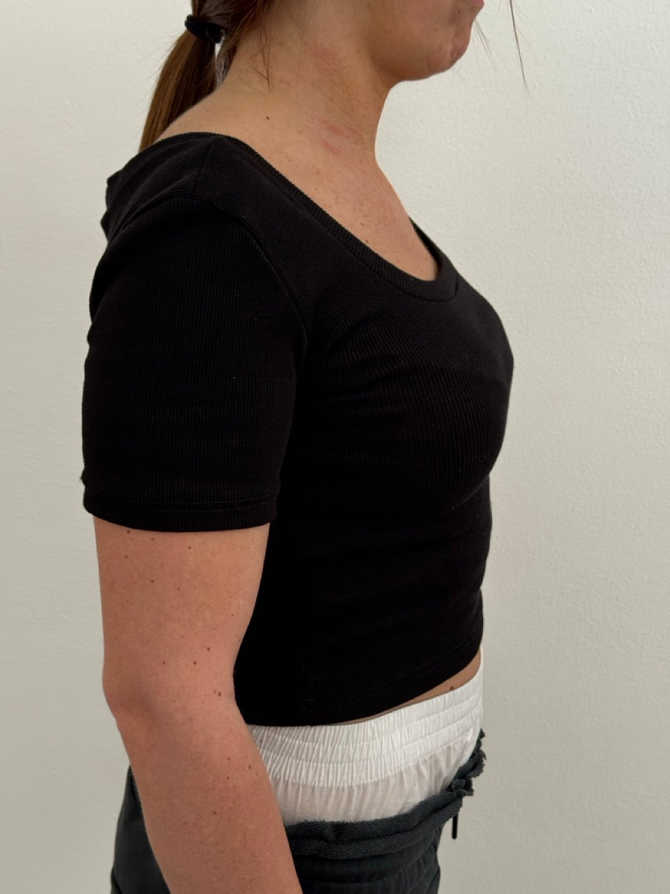 T-shirt crop a costine