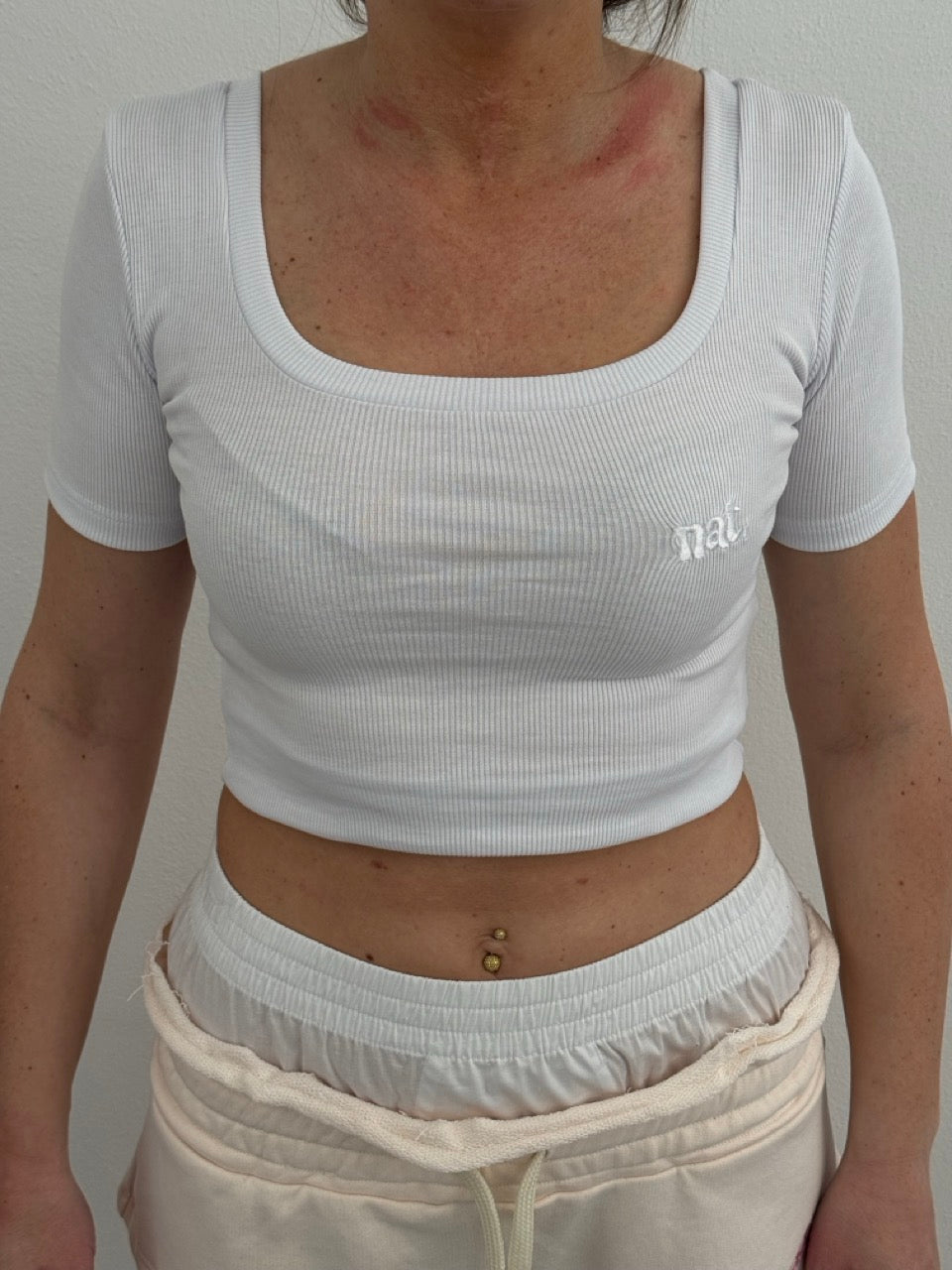 T-shirt crop a costine