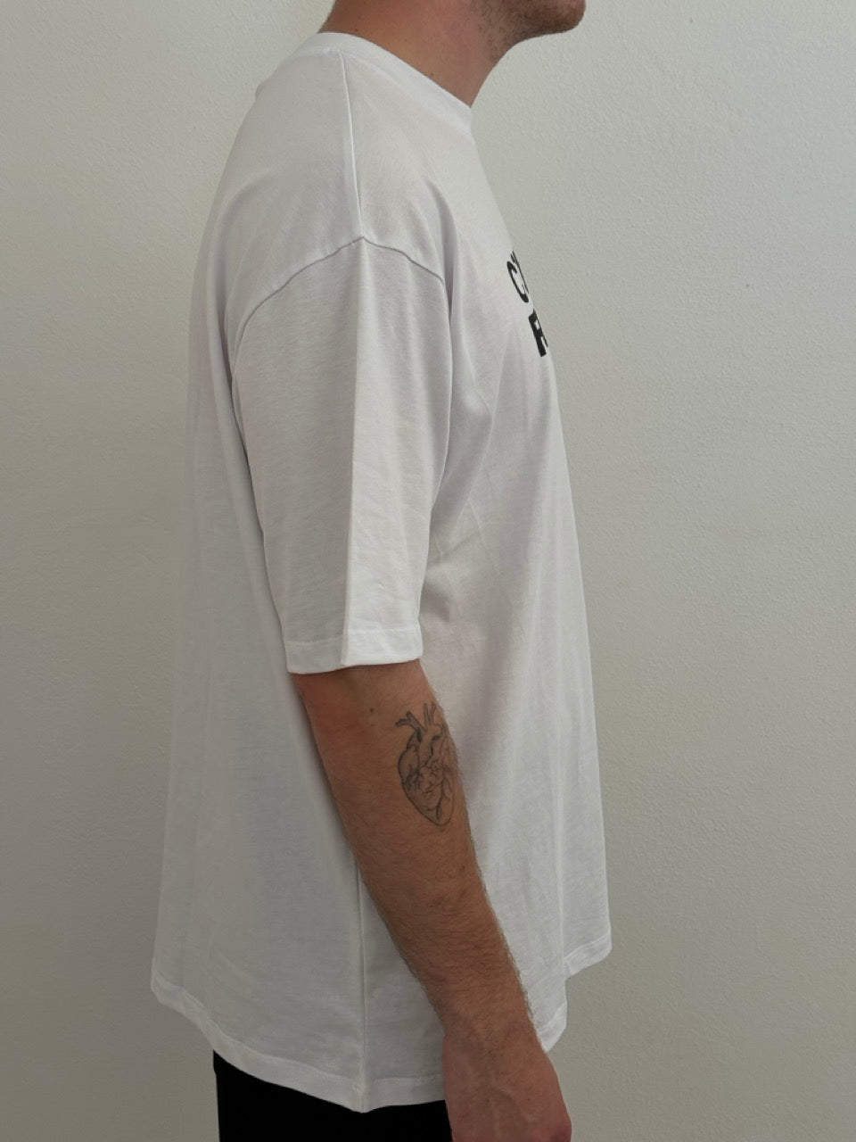 T-shirt in jersey con logo