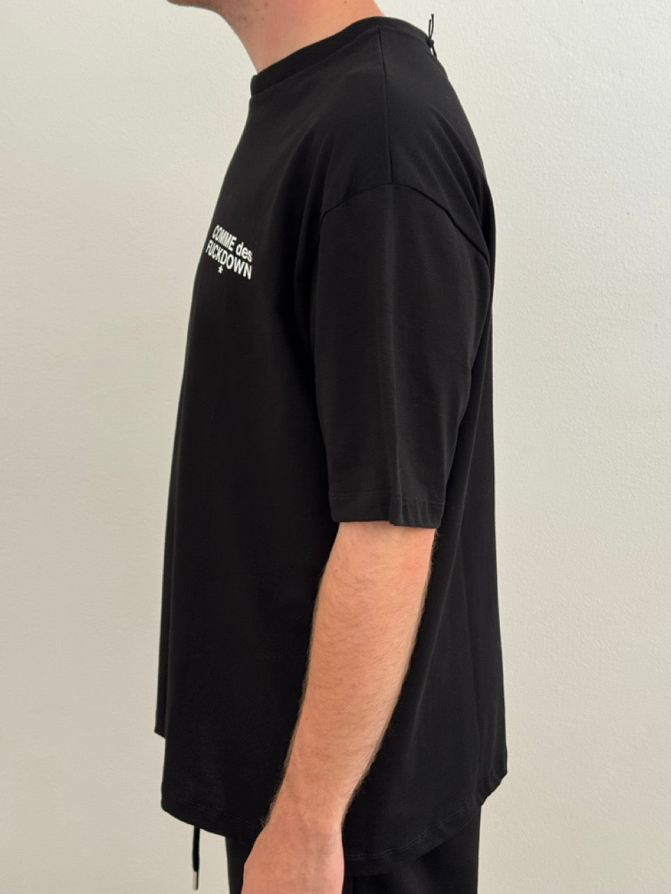 T-shirt in jersey con logo
