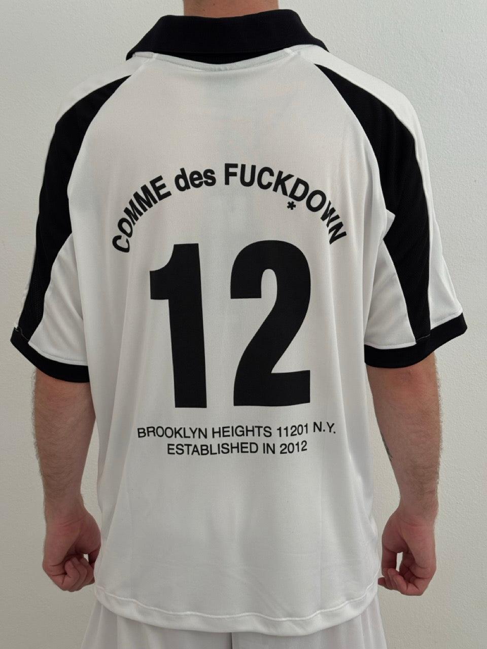 T-shirt football