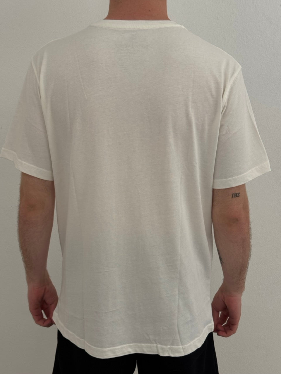 T-shirt wanted