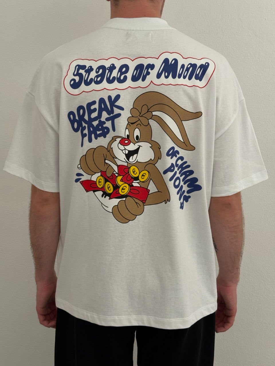 T-shirt breakfast
