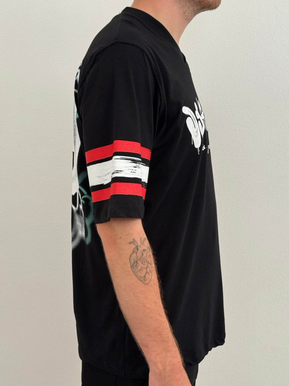T-shirt collo a V