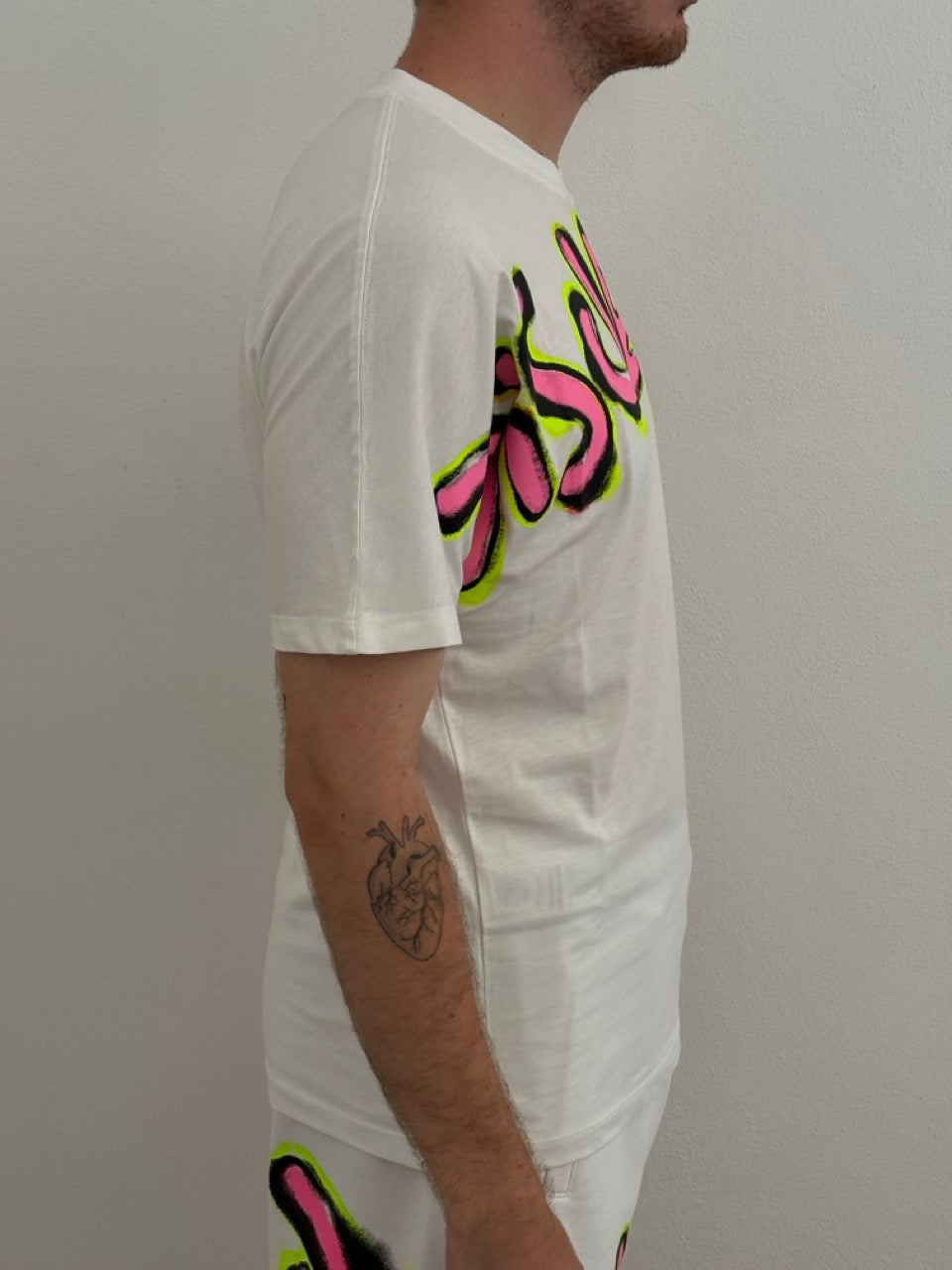 T-shirt logo fluo
