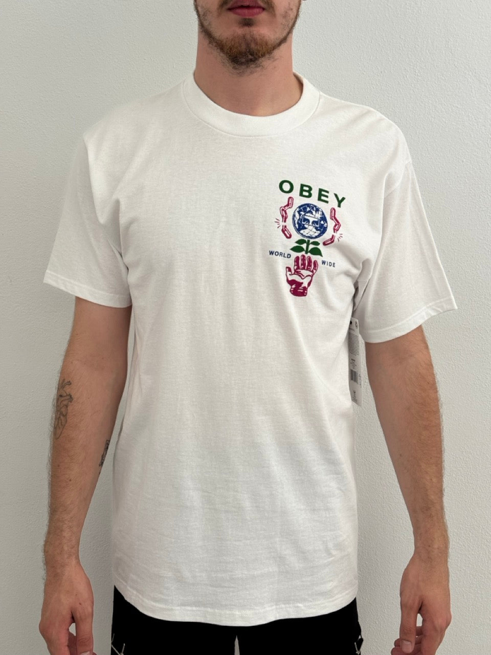 T-shirt Helping Hand