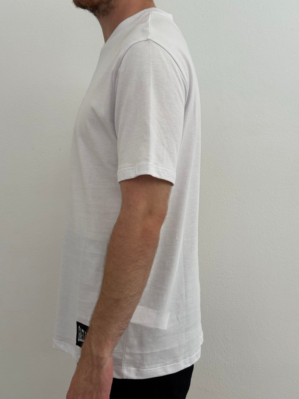 T-shirt in jersey girocollo con etichetta