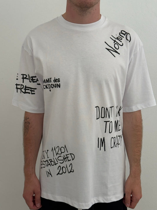 T-shirt con stampa all over