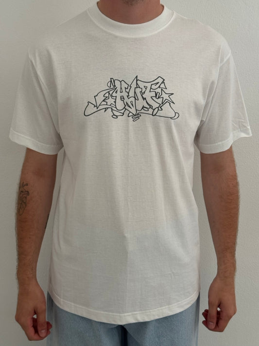 T-shirt outline