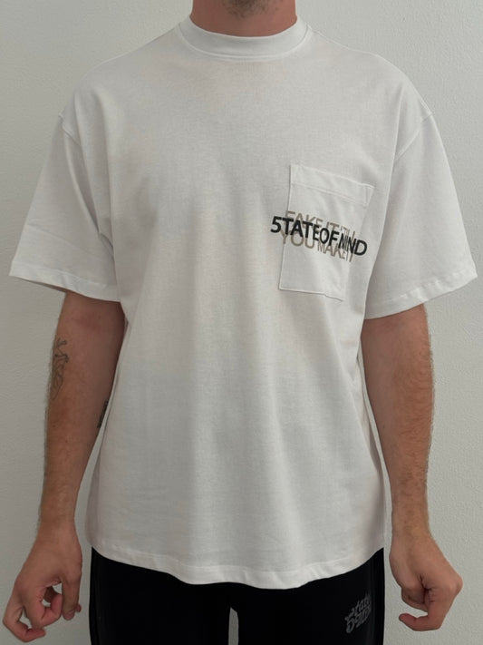 T-shirt con taschino