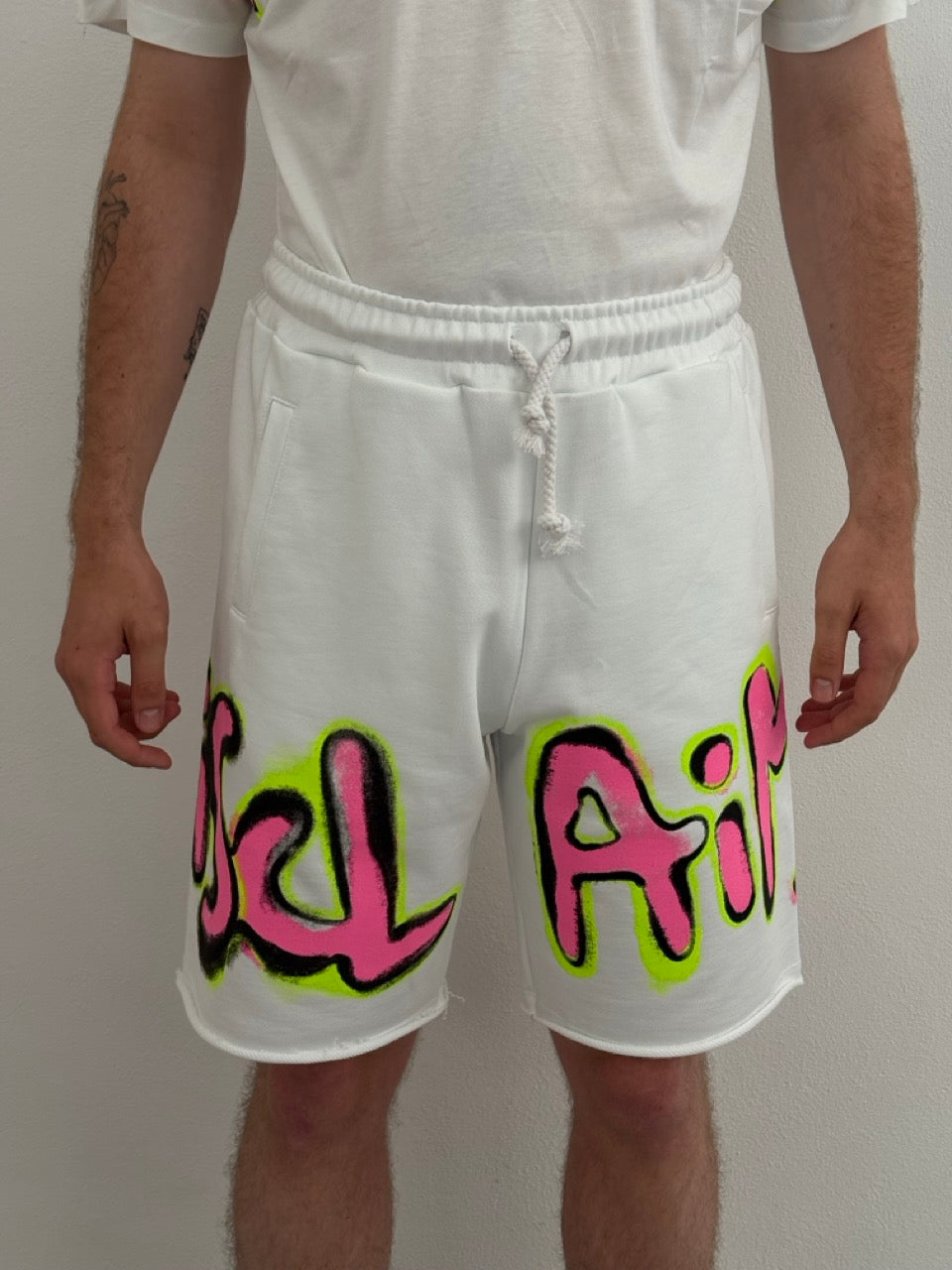 Bermuda logo fluo