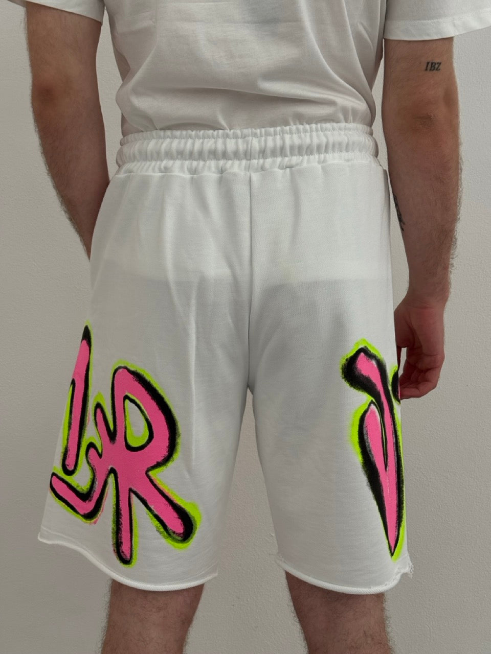 Bermuda logo fluo