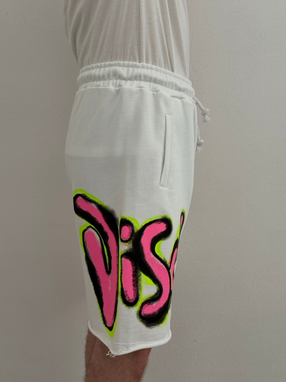 Bermuda logo fluo