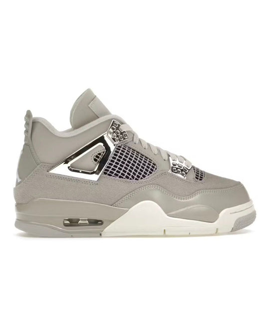 Jordan 4 Retro Frozen Moments